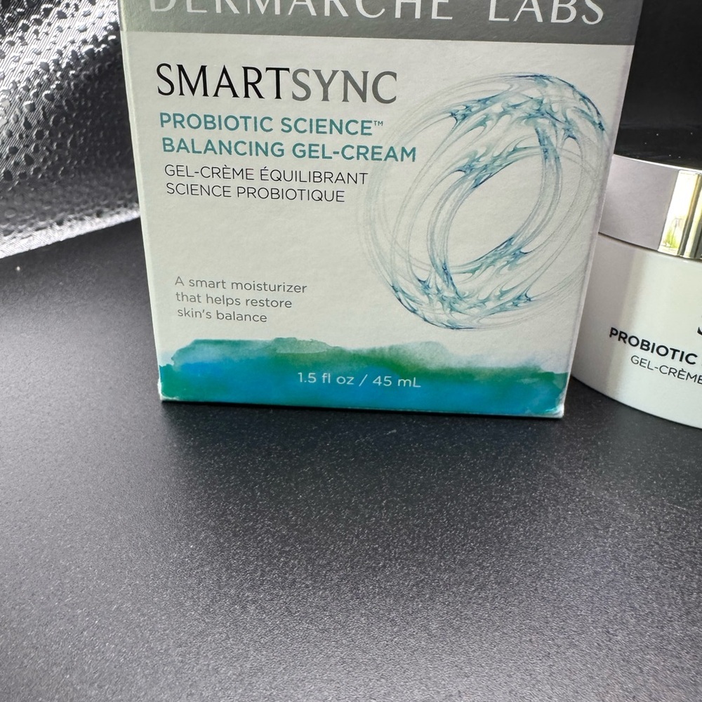 Dermarche Labs Smartsync Balancing Gel-Cream - New in box 1.5 fl oz - Picture 2 of 9